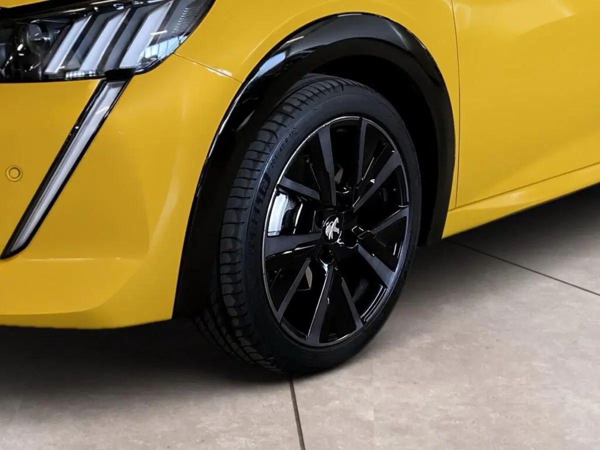 Peugeot 208 usata a Torino (15)