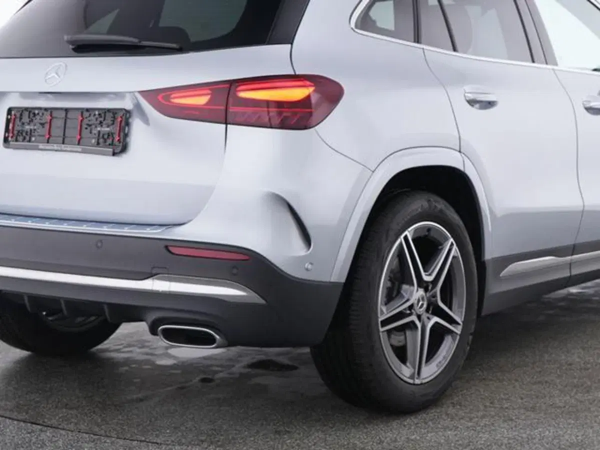 Mercedes-Benz GLA SUV usata a Milano (3)