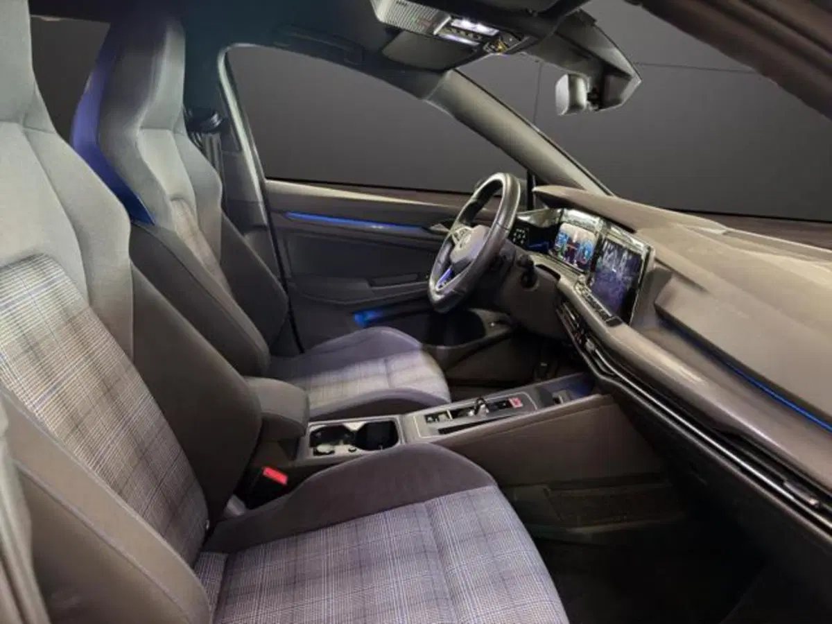Volkswagen Golf usata a Milano (11)