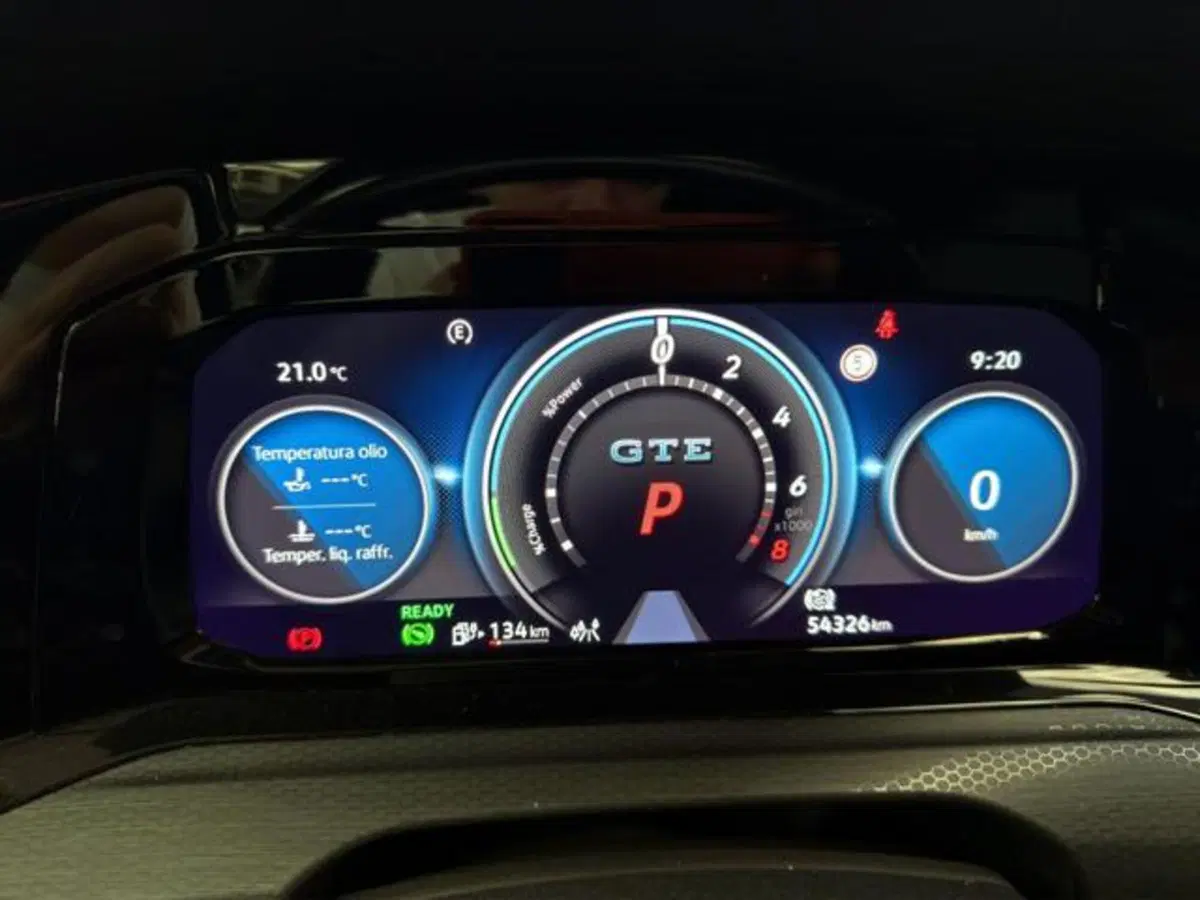 Volkswagen Golf usata a Milano (7)