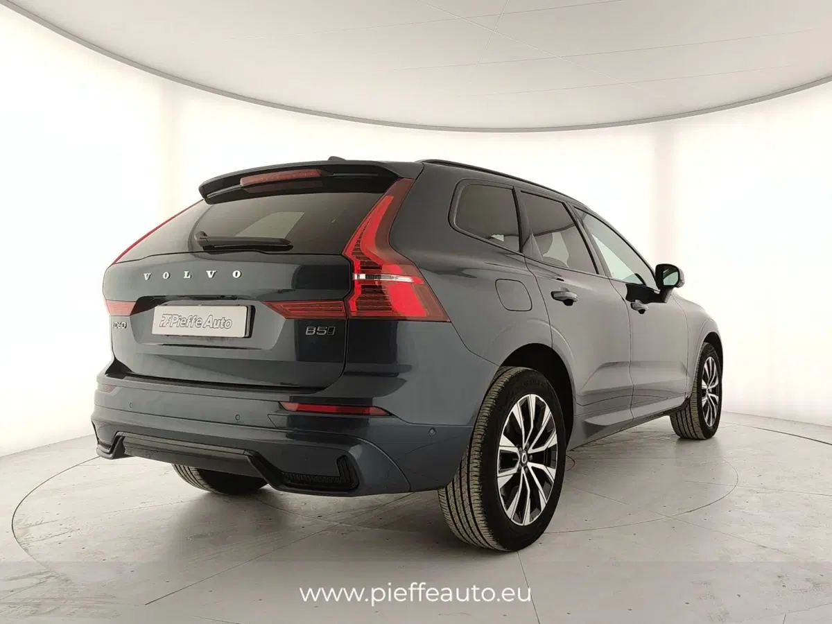 Volvo XC60 usata a Teramo (4)