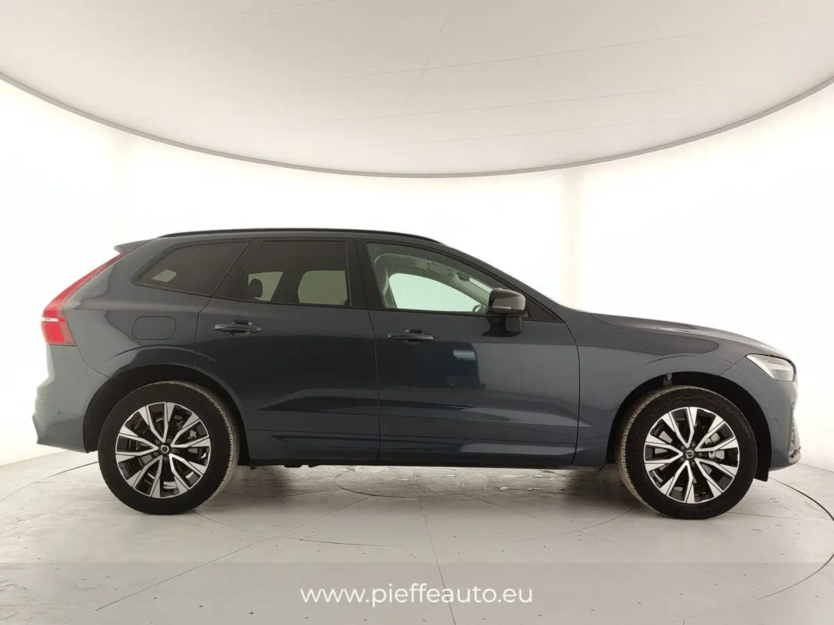 Volvo XC60 usata a Teramo (5)