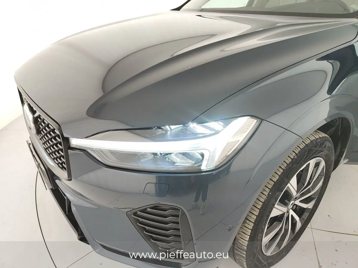 Volvo XC60 usata a Teramo (8)