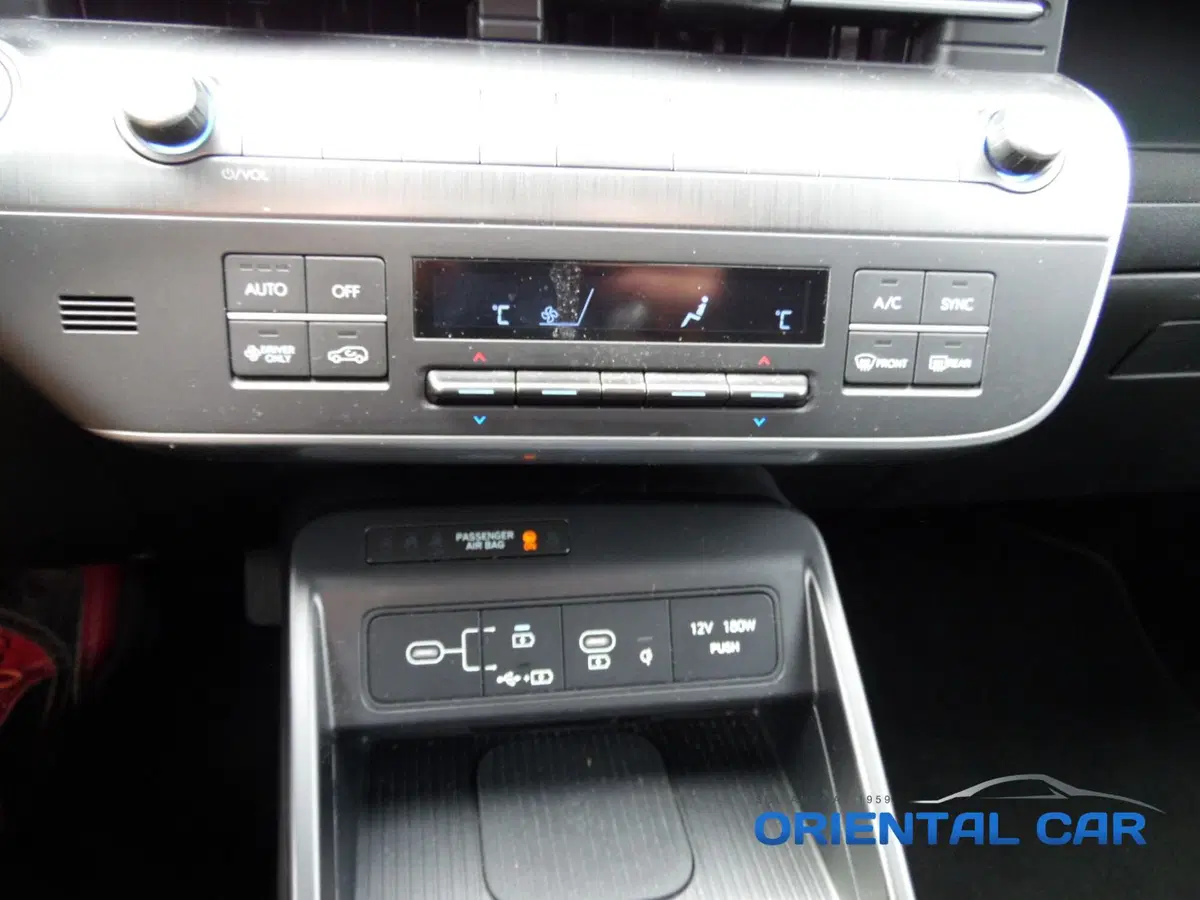 Hyundai Kona usata a La Spezia (11)