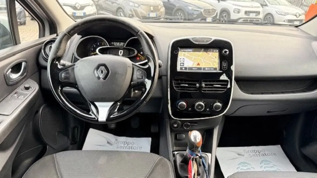Renault Clio Sporter usata a Como (18)