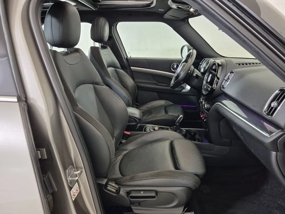 MINI Mini Countryman usata a Torino (11)