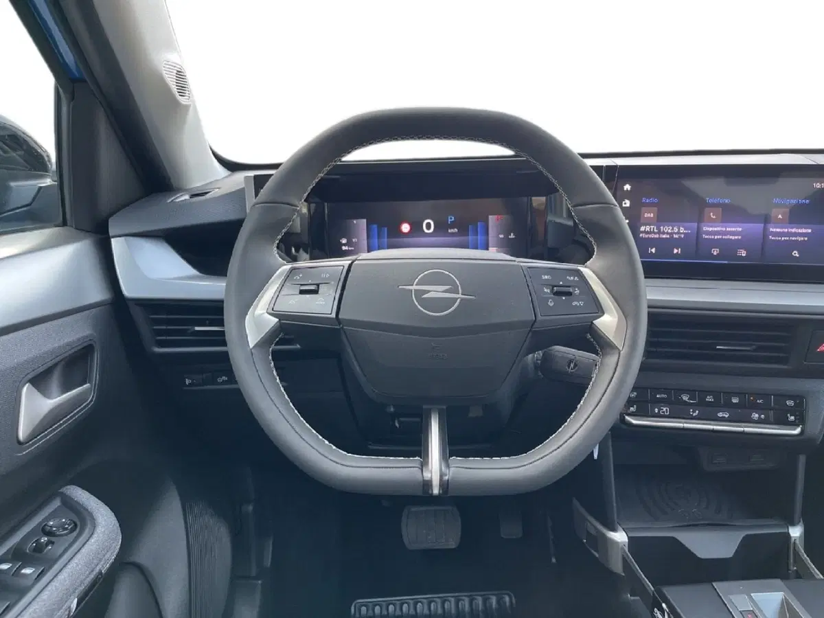 Opel Frontera nuova a Torino (12)
