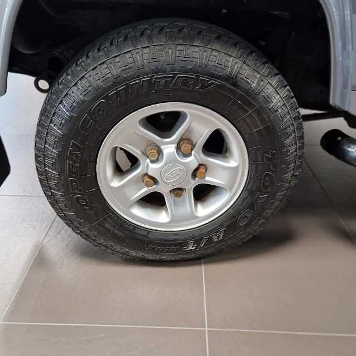 Land Rover Defender usata a Aosta (11)