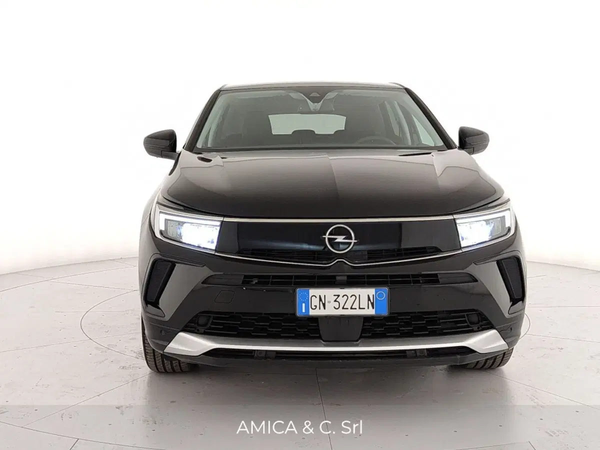Opel Grandland nuova a Caserta (2)