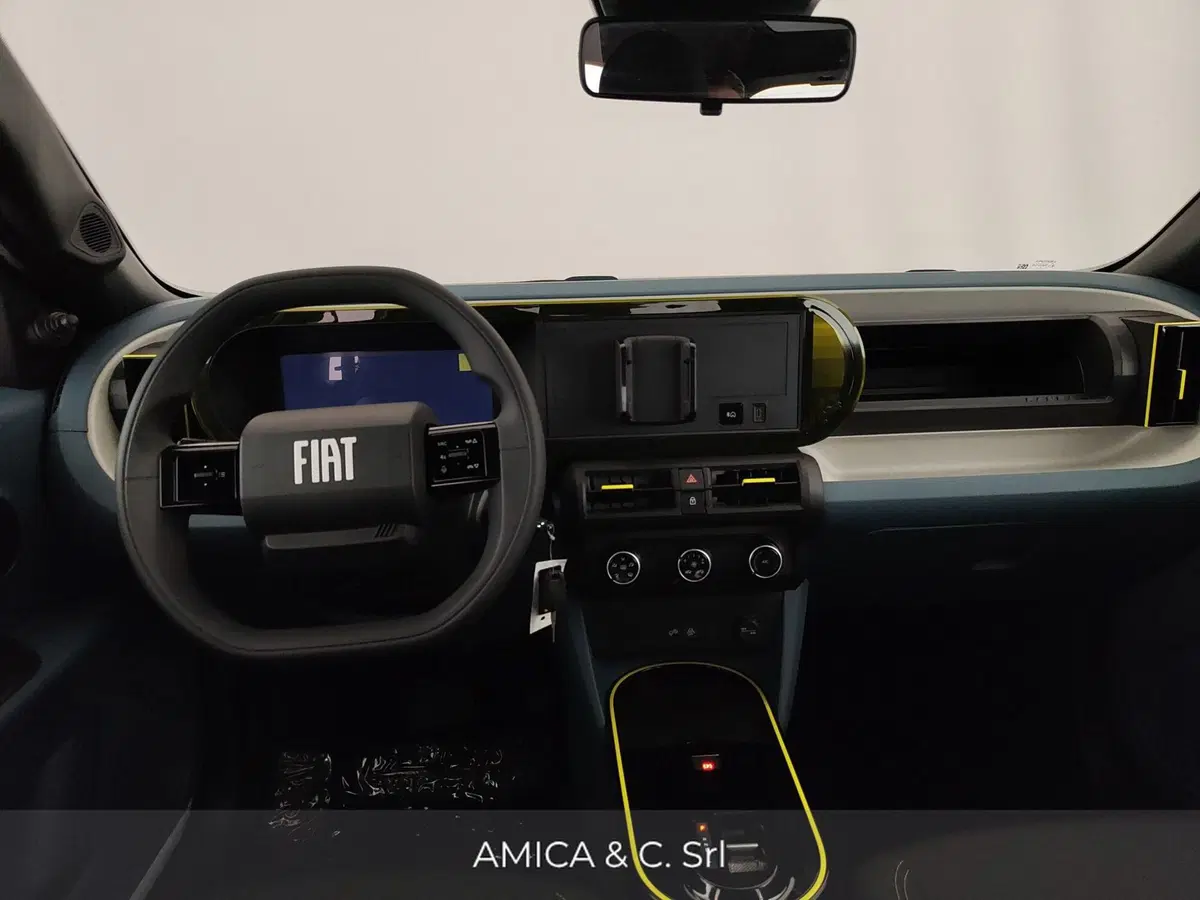 Fiat Grande Panda nuova a Caserta (16)