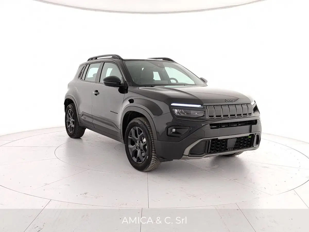 Jeep Avenger nuova a Caserta
