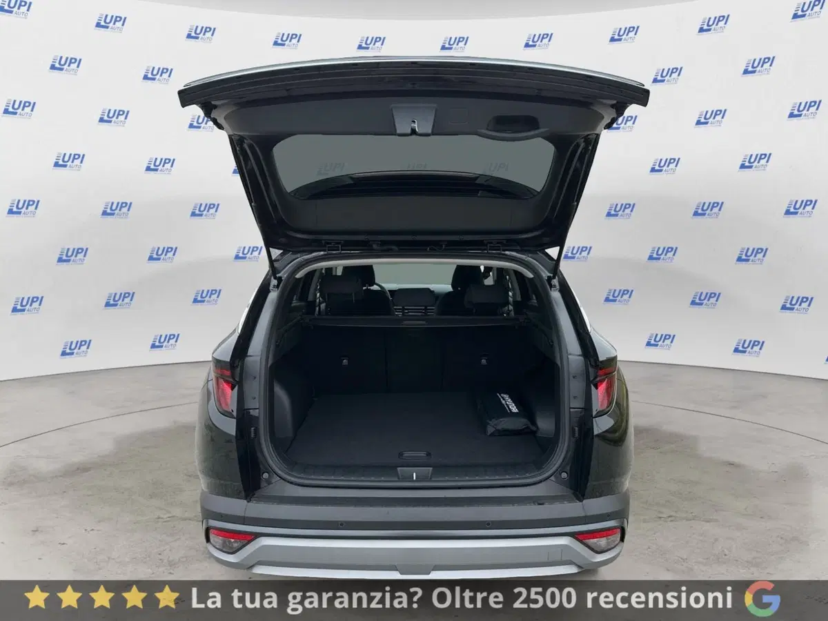 Hyundai Tucson nuova a Pistoia (3)