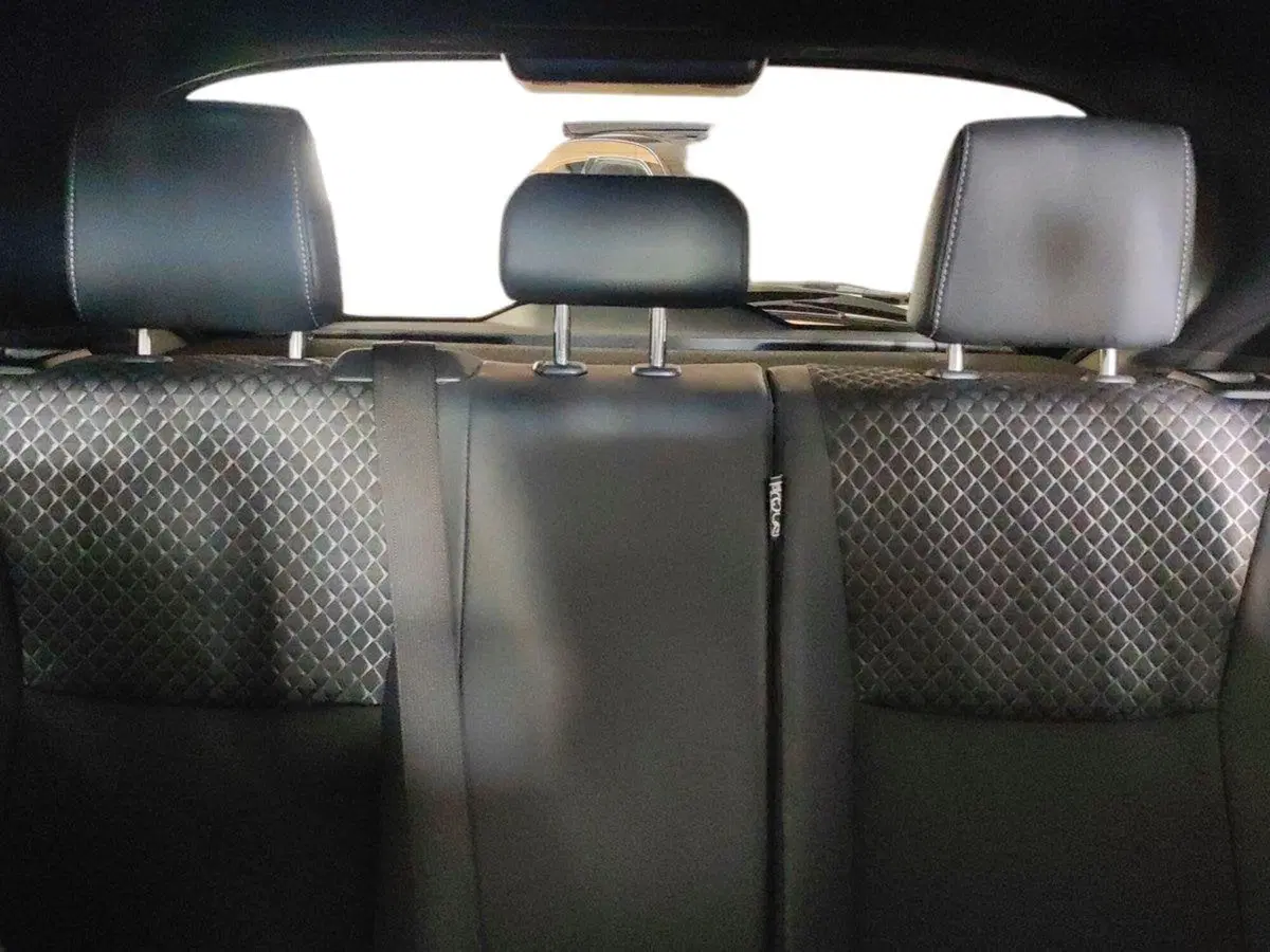Toyota Yaris usata a Milano (12)