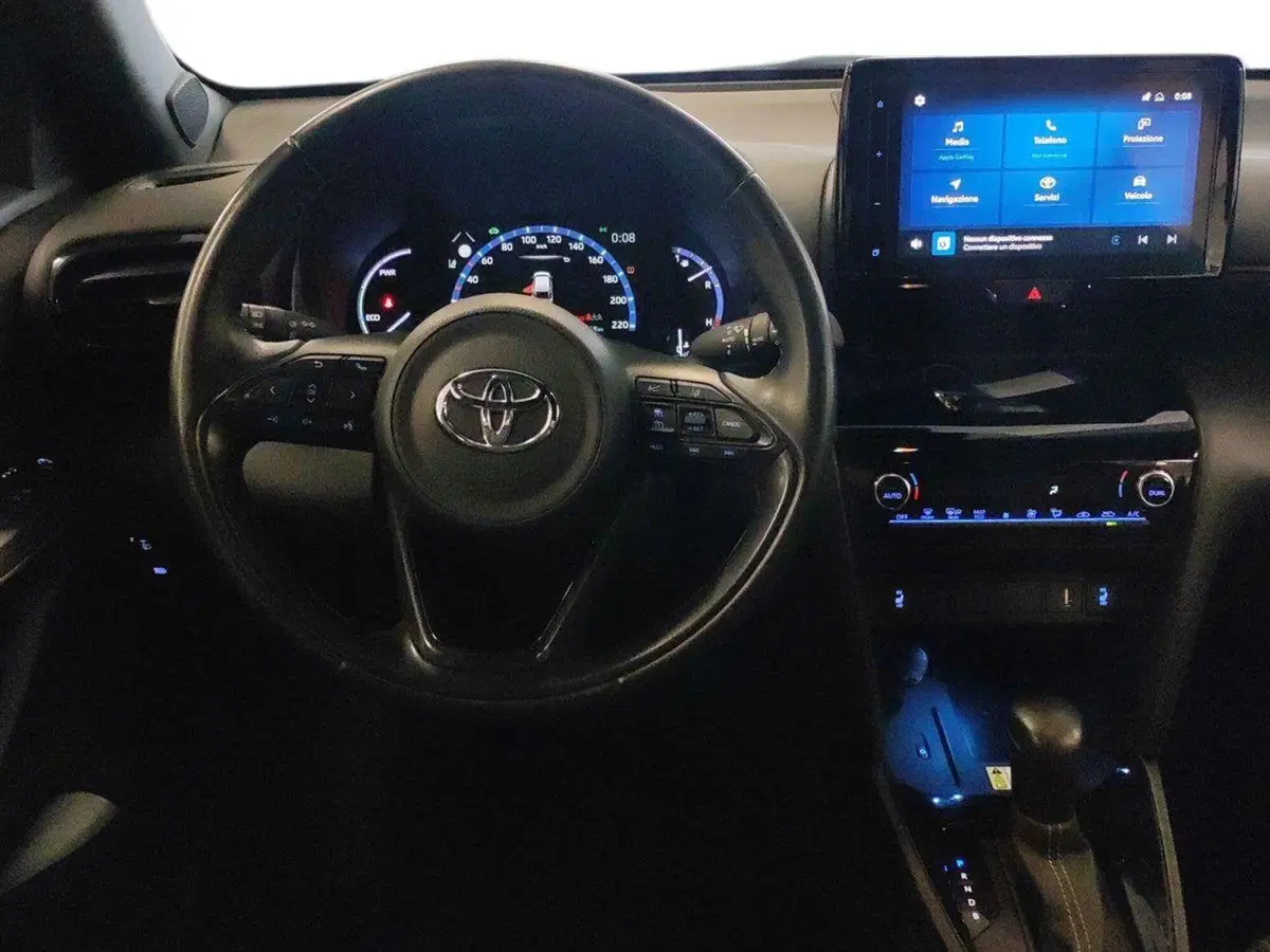Toyota Yaris Cross usata a Milano (9)