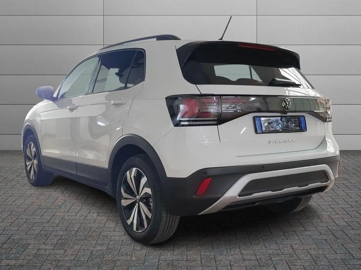 Volkswagen T-Cross usata a Milano (5)
