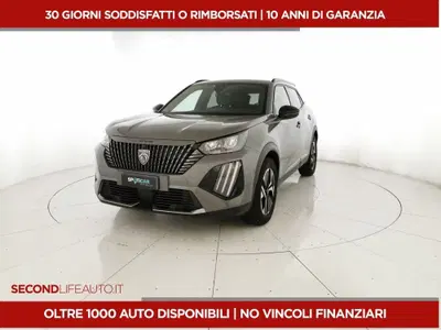 Peugeot 2008 BlueHDi 130 S&S EAT8 Allure Pack del 2024 usata a San Salvo