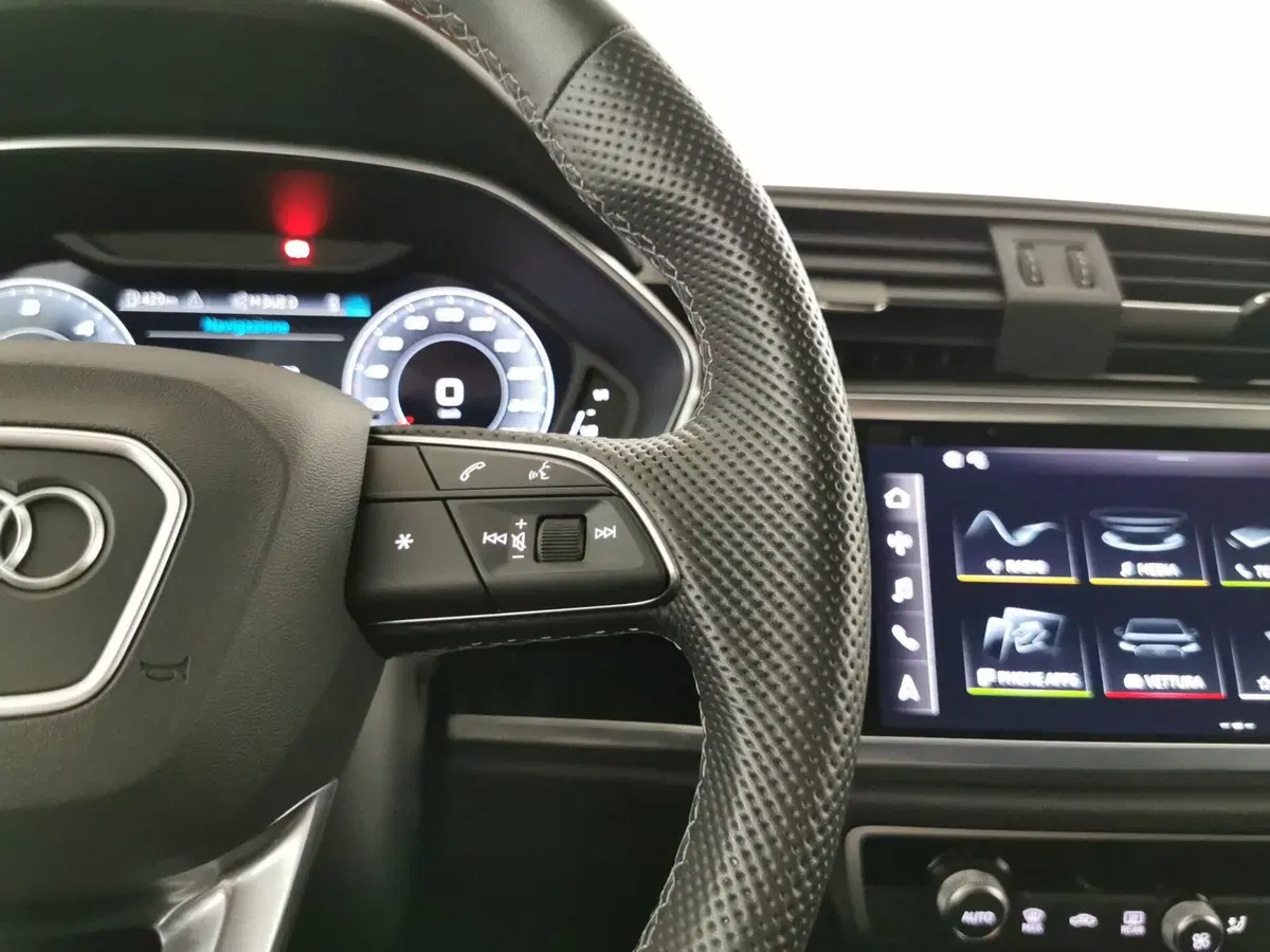 Audi Q3 Sportback usata a Chieti (19)