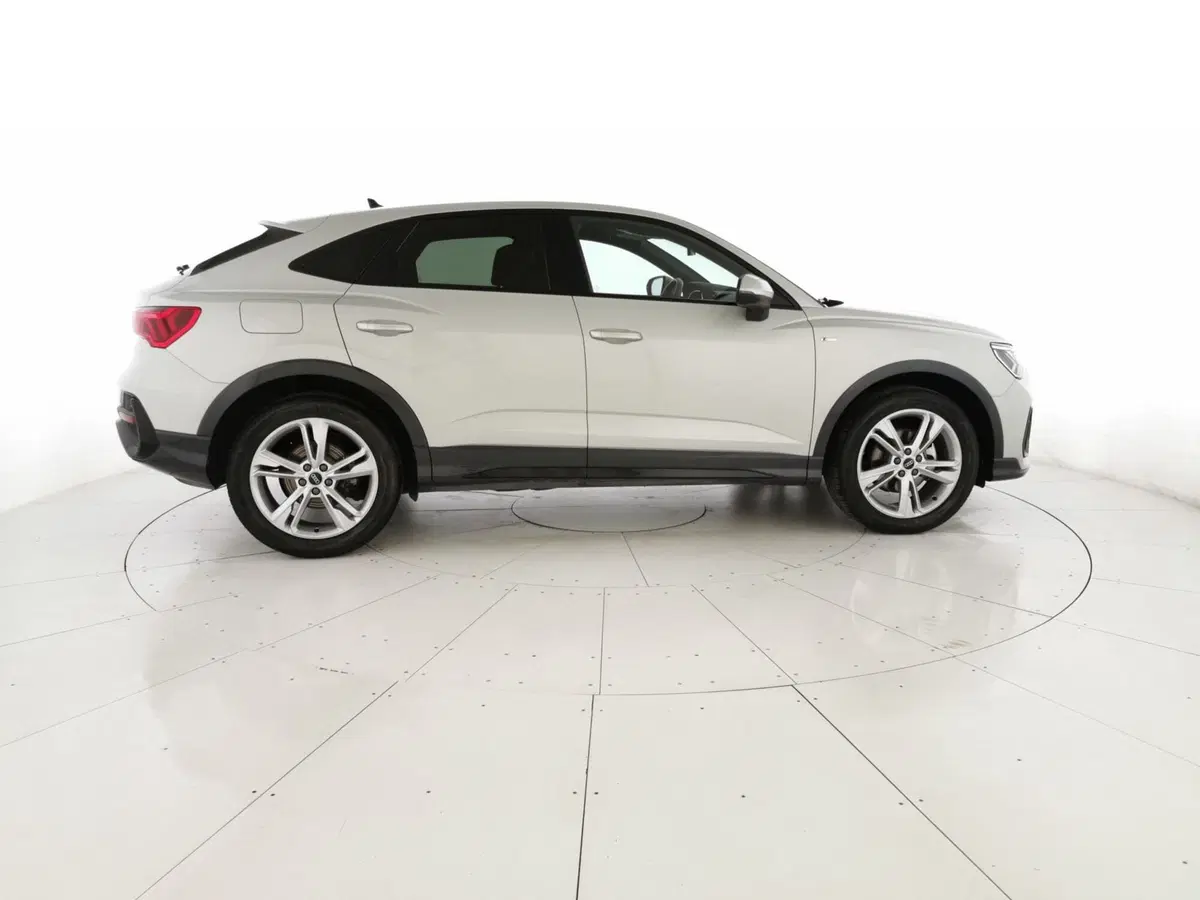 Audi Q3 Sportback usata a Chieti (4)