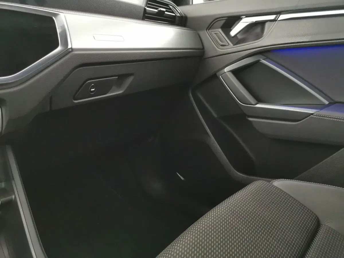 Audi Q3 Sportback usata a Chieti (19)