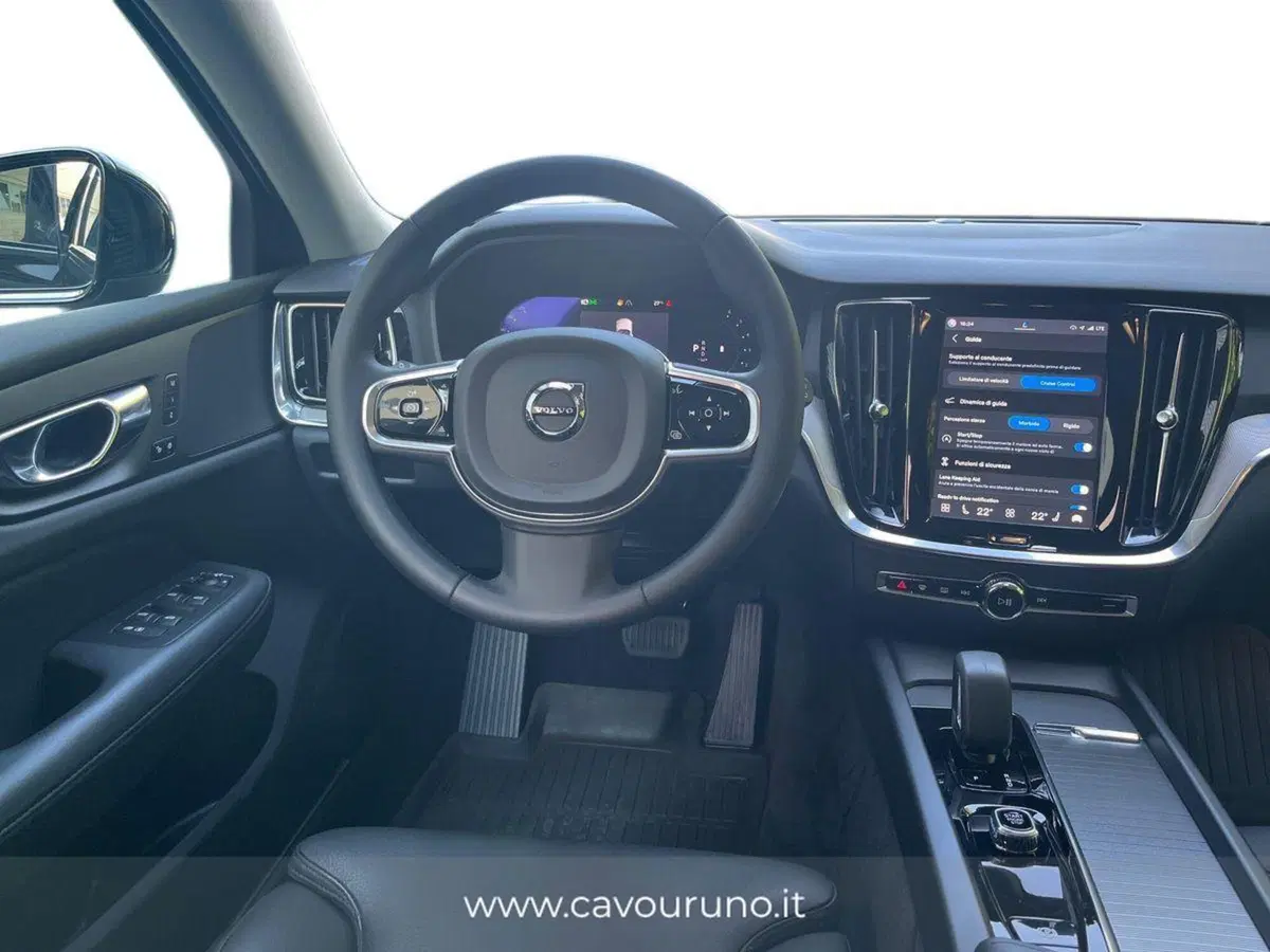 Volvo V60 usata a Ferrara (9)