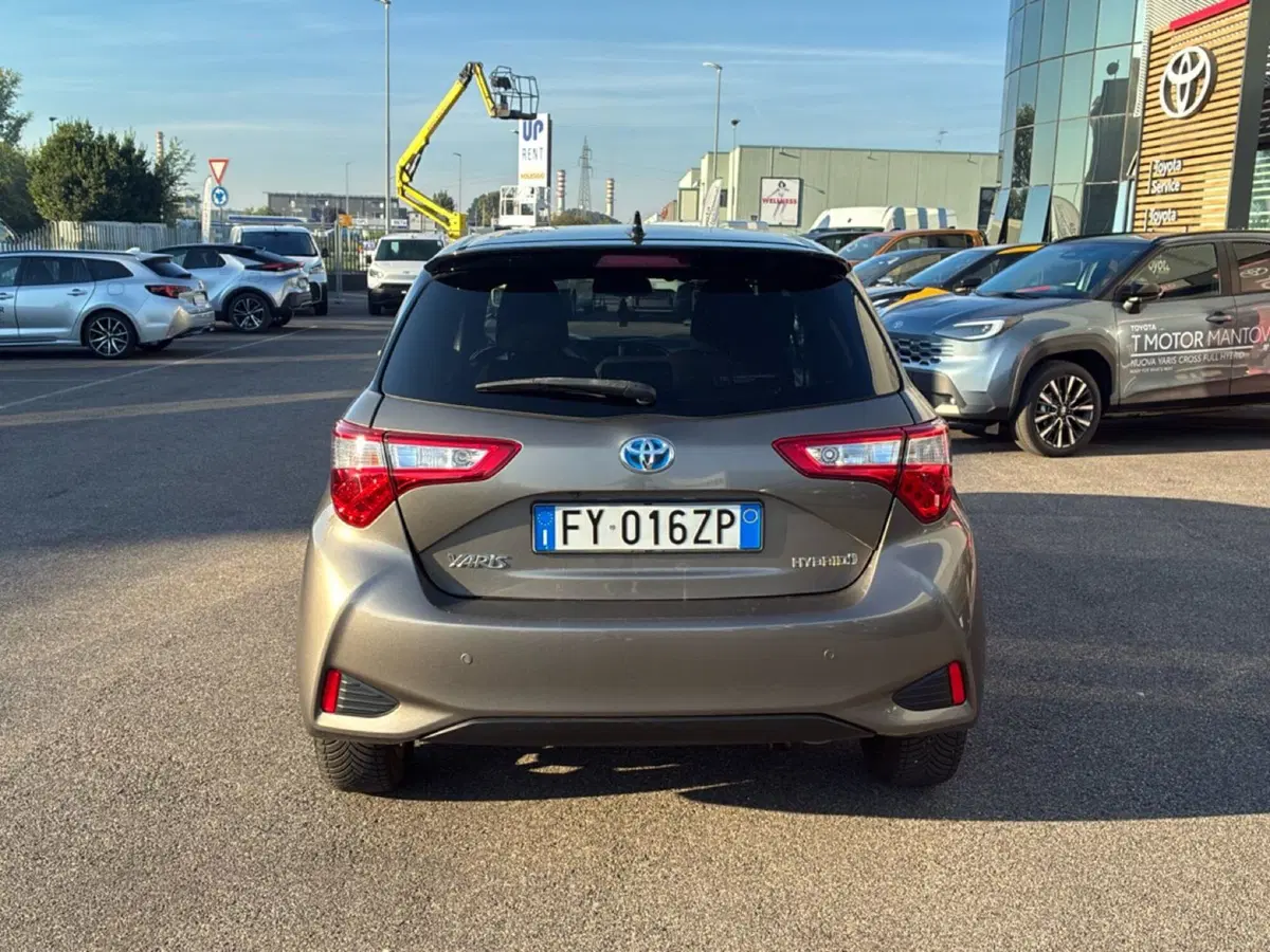 Toyota Yaris usata a Mantova (4)