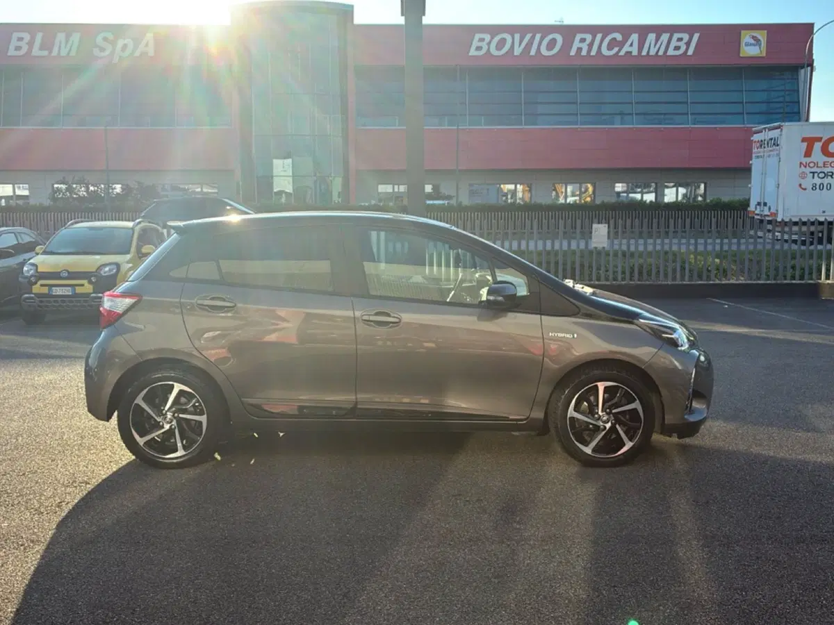Toyota Yaris usata a Mantova (6)