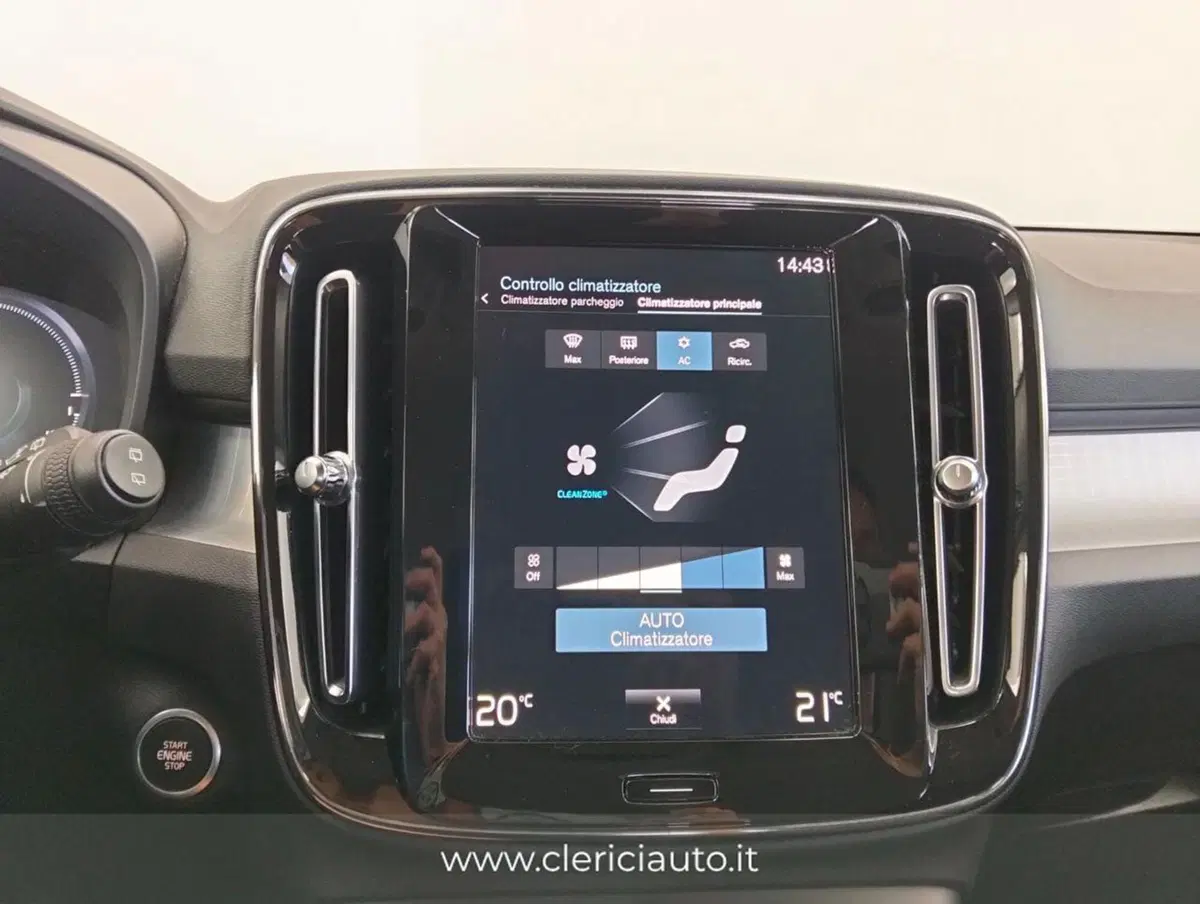 Volvo XC40 usata a Como (12)