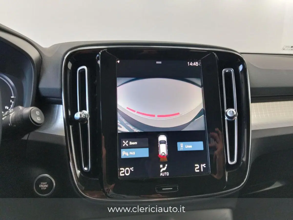Volvo XC40 usata a Como (15)