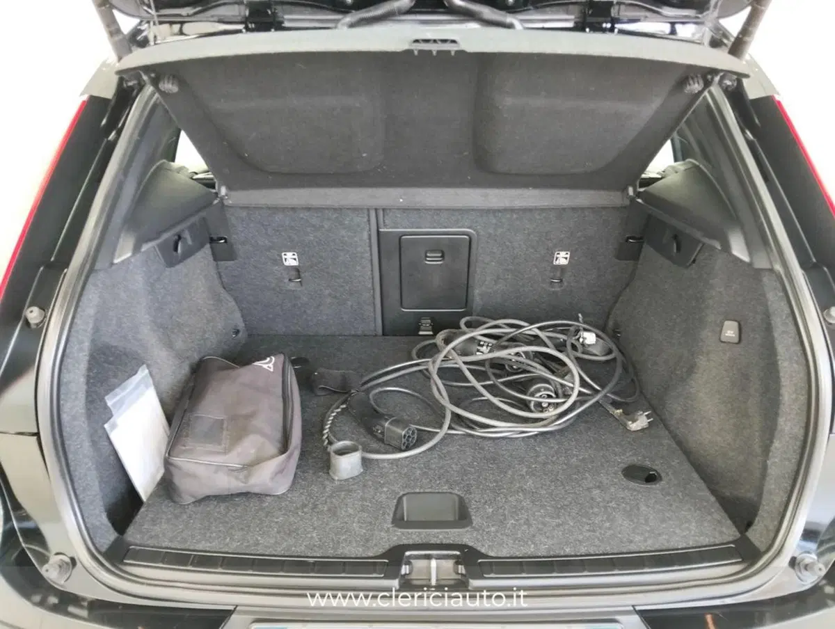 Volvo XC40 usata a Como (18)