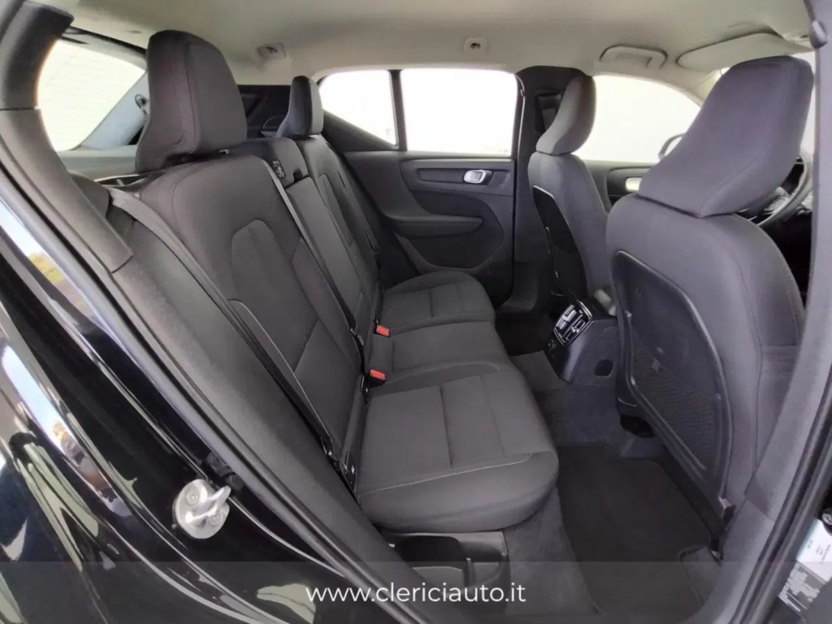 Volvo XC40 usata a Como (4)