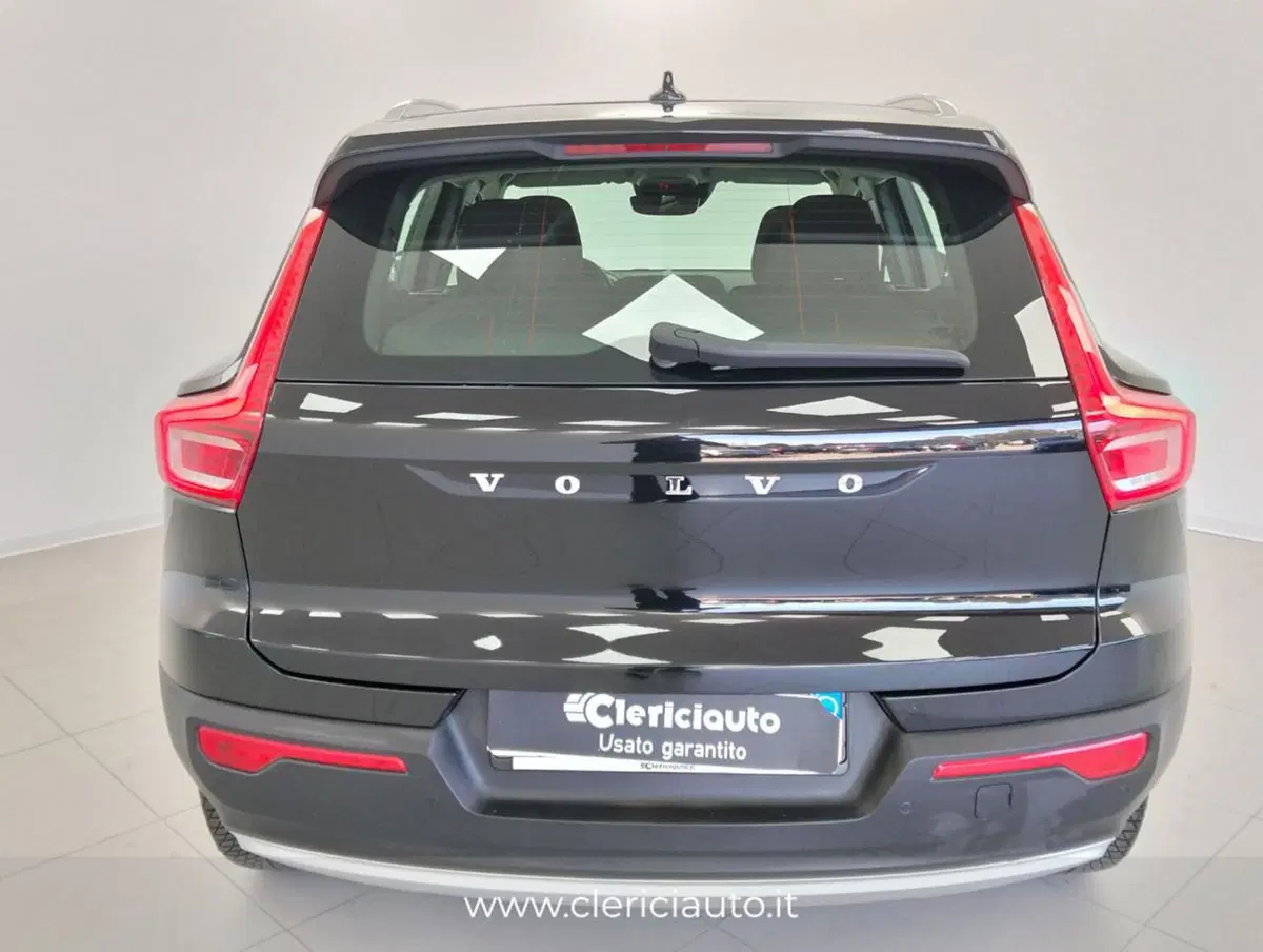 Volvo XC40 usata a Como (6)
