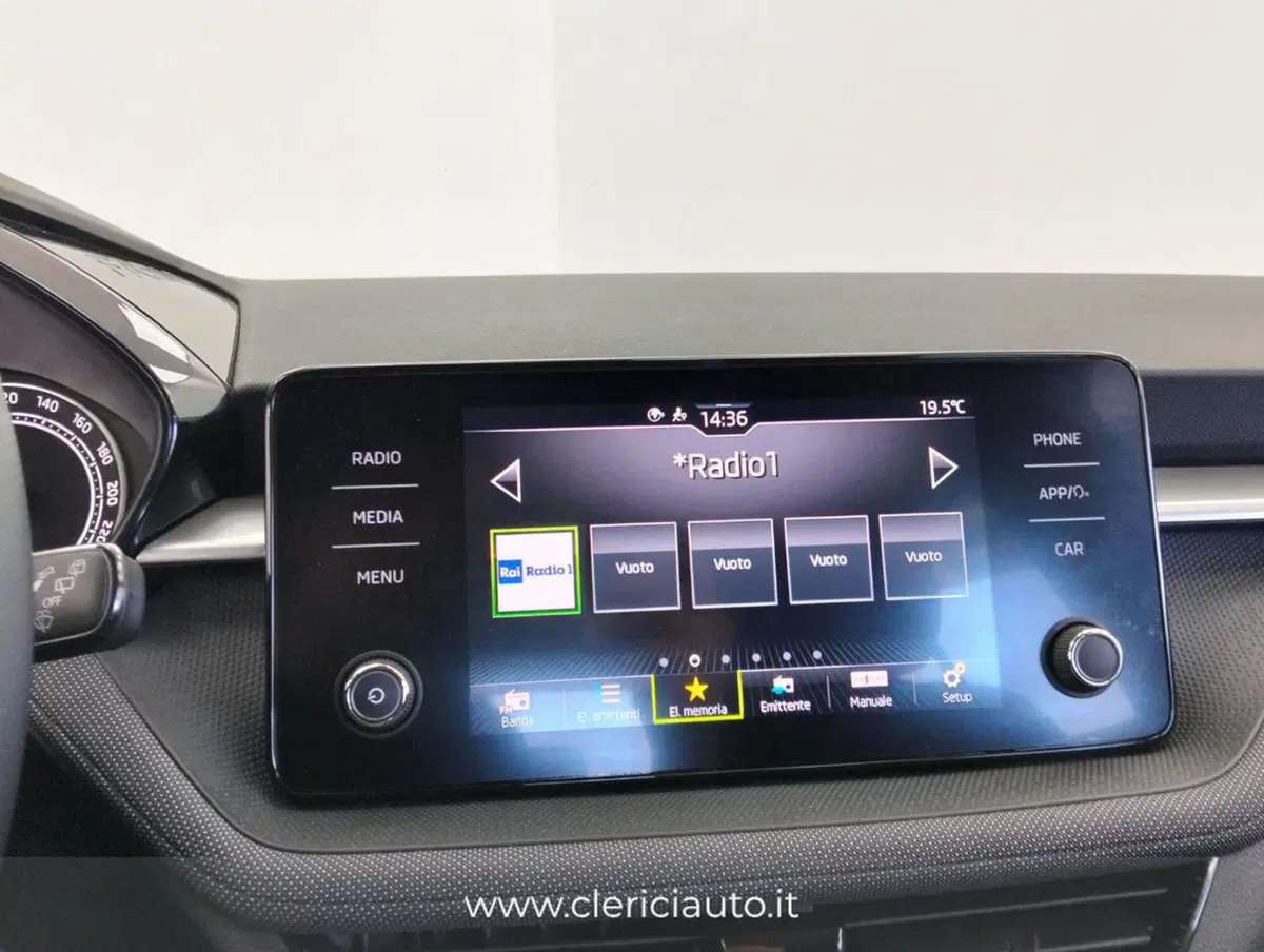 Skoda Fabia usata a Como (12)
