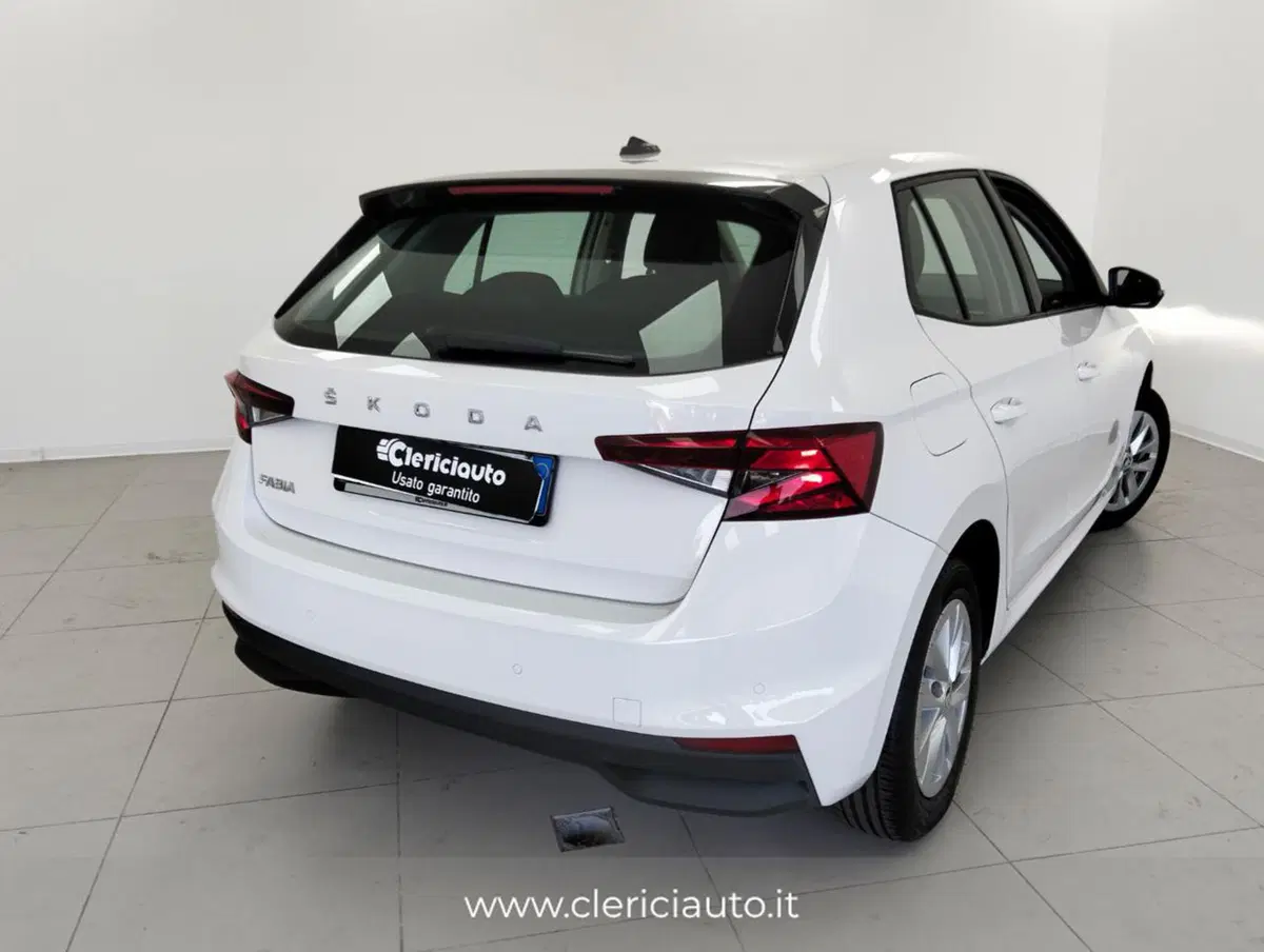 Skoda Fabia usata a Como (2)