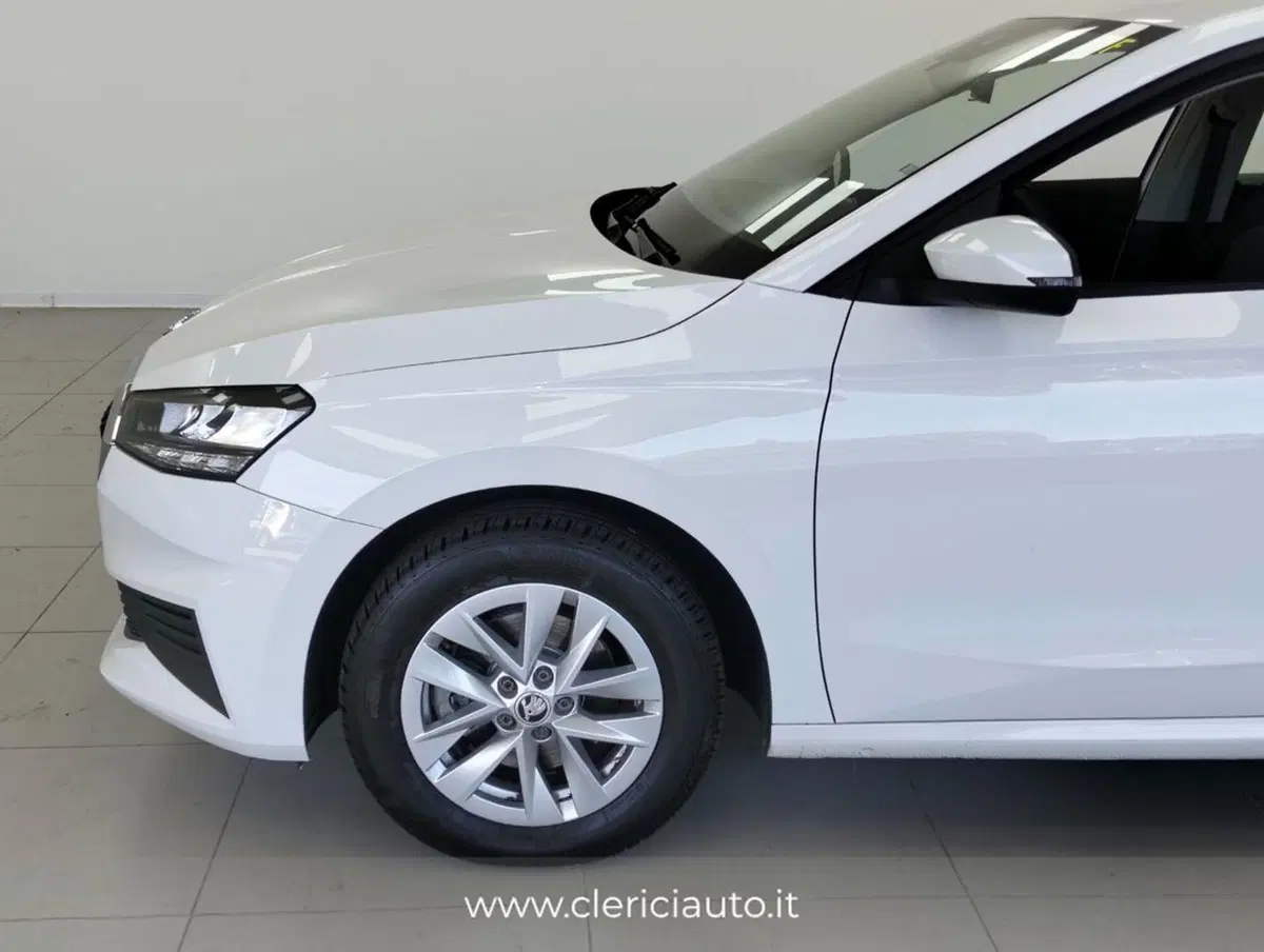 Skoda Fabia usata a Como (9)