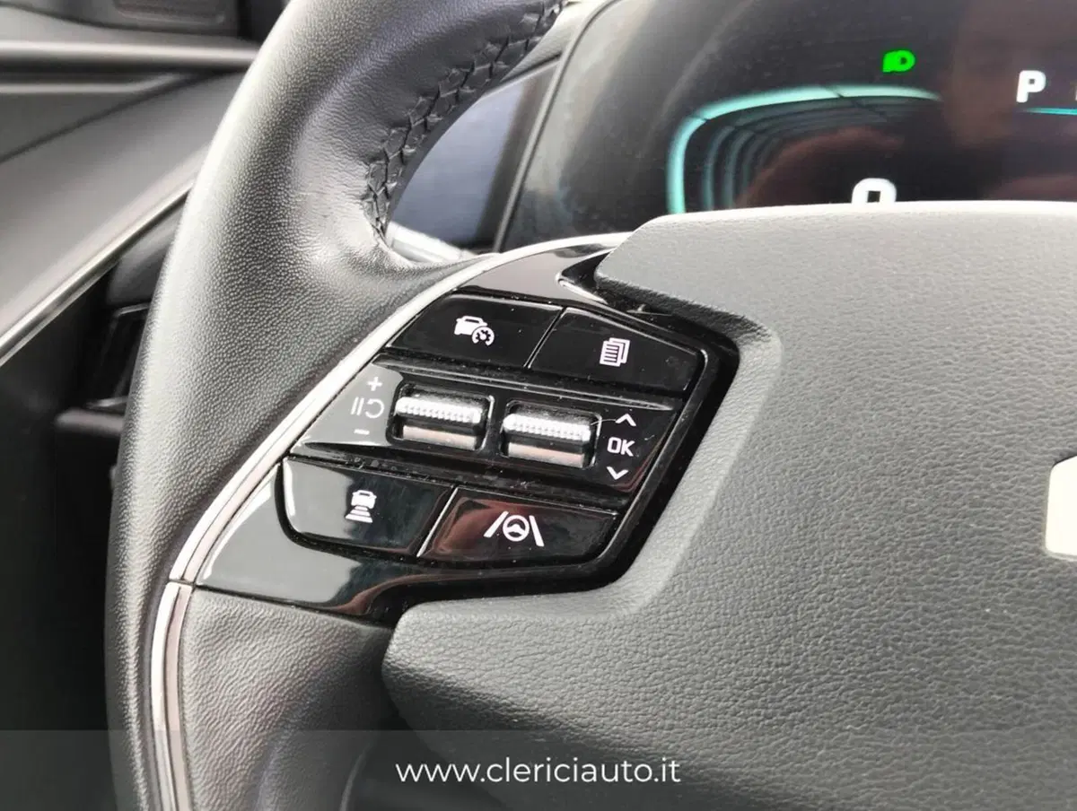 Kia Niro usata a Como (11)
