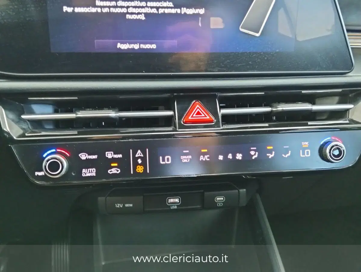 Kia Niro usata a Como (17)