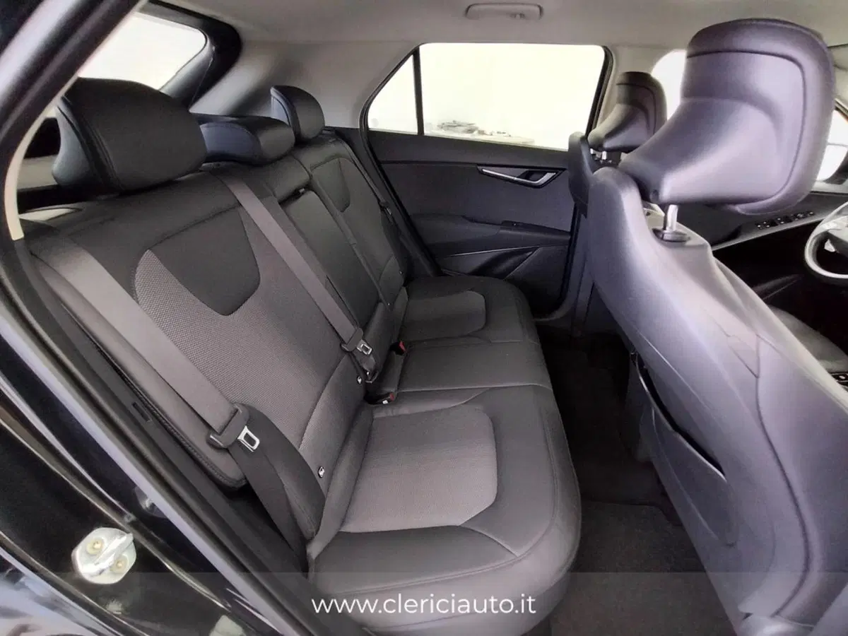 Kia Niro usata a Como (5)