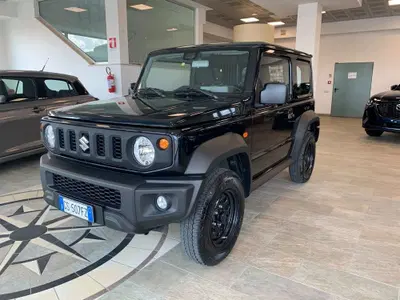 Suzuki Jimny 1.5 Pro 4wd allgrip del 2024 usata a Latina