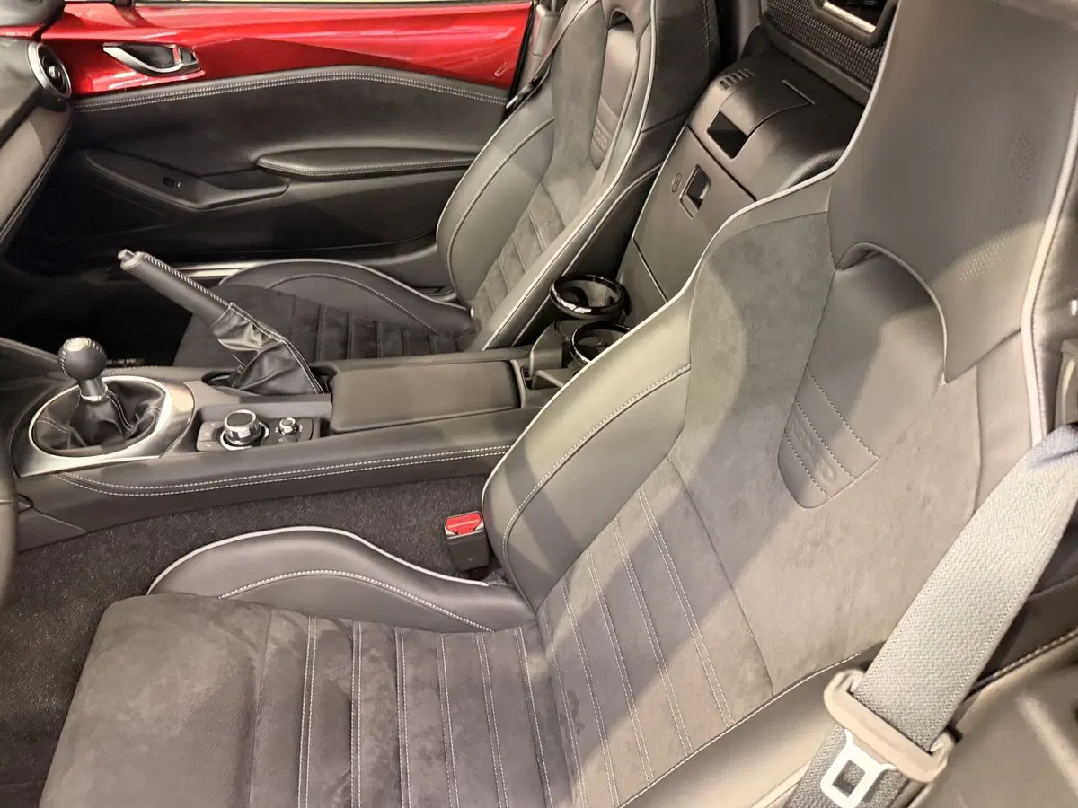 Mazda MX-5 usata a Latina (13)