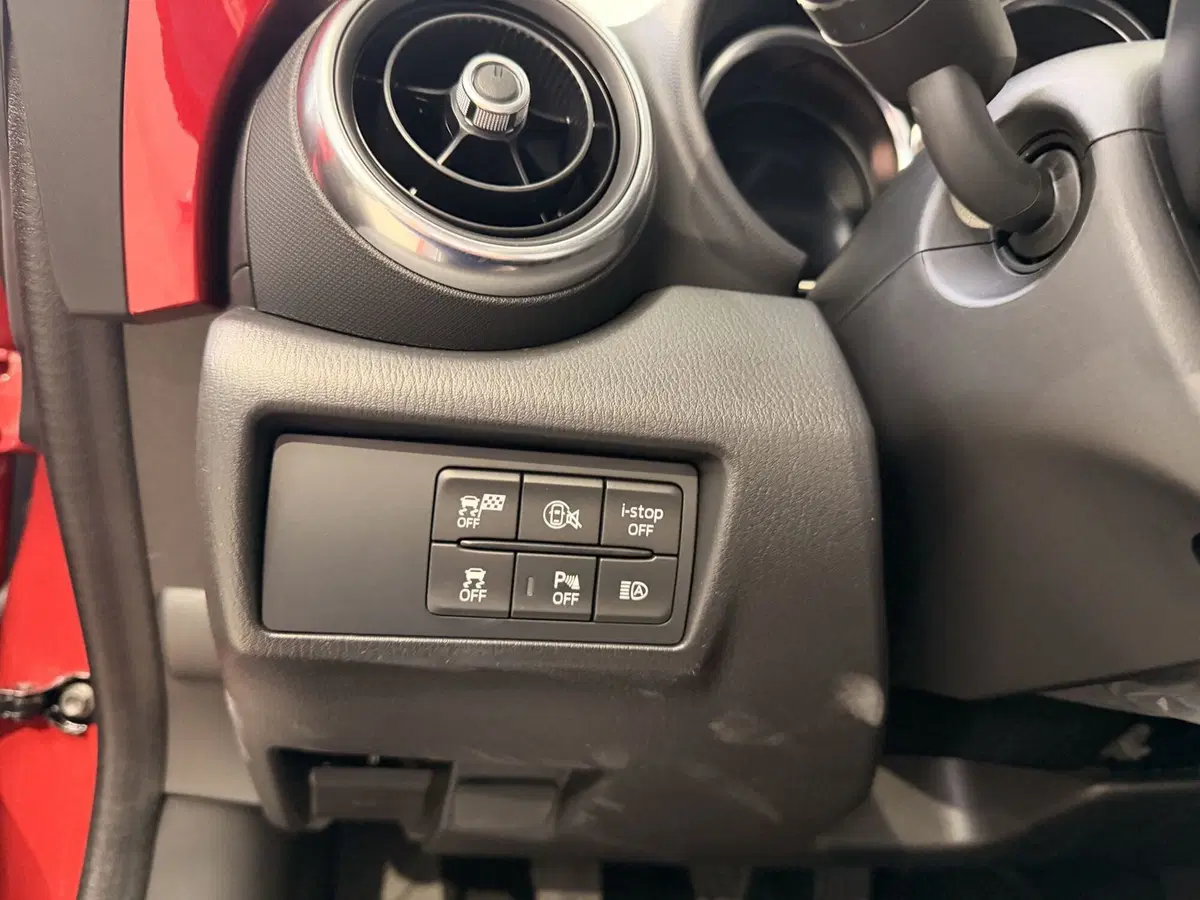 Mazda MX-5 usata a Latina (15)