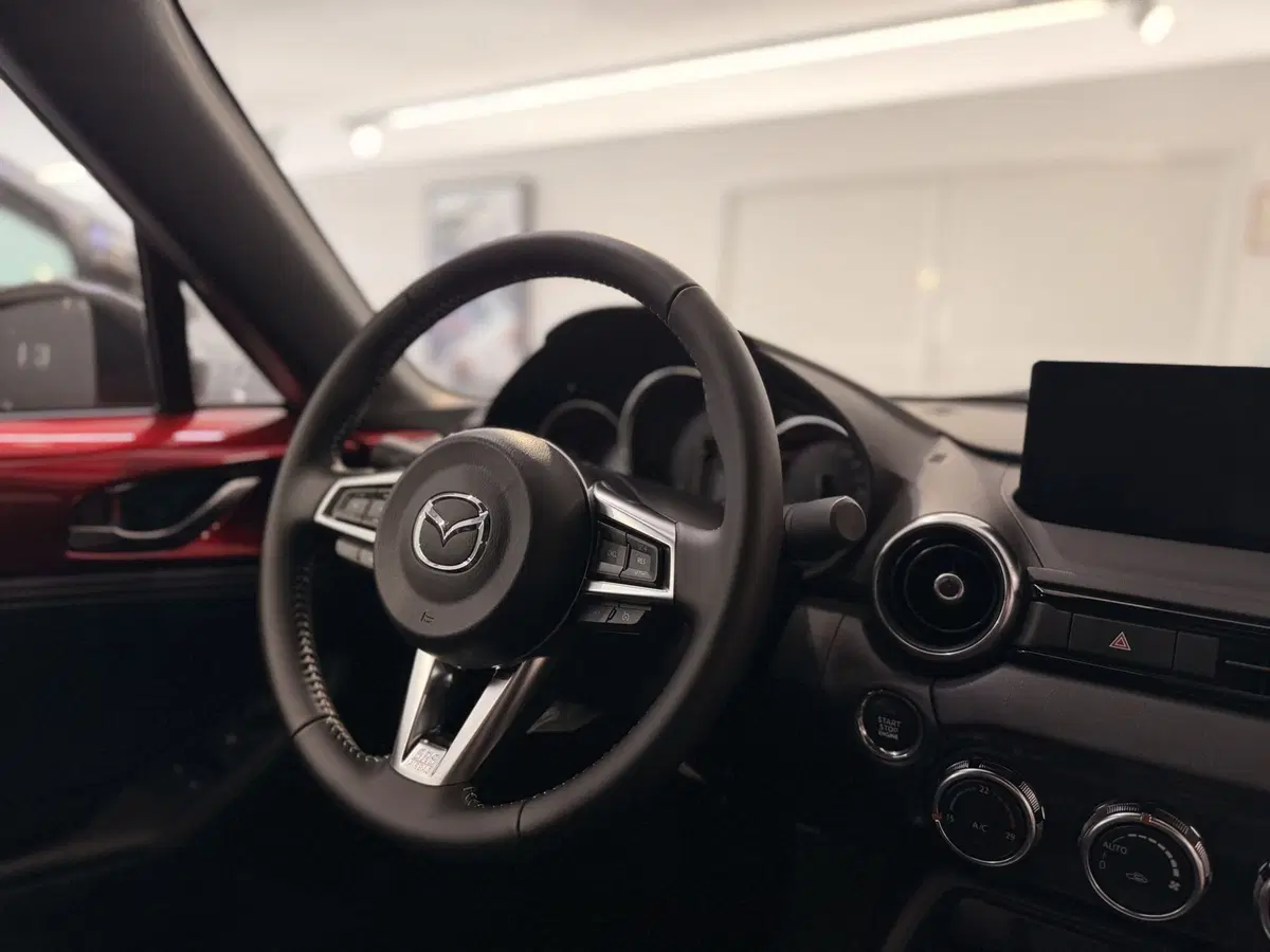 Mazda MX-5 usata a Latina (19)