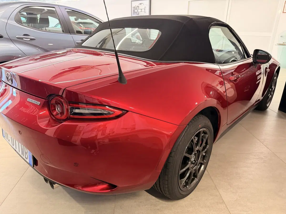 Mazda MX-5 usata a Latina (4)