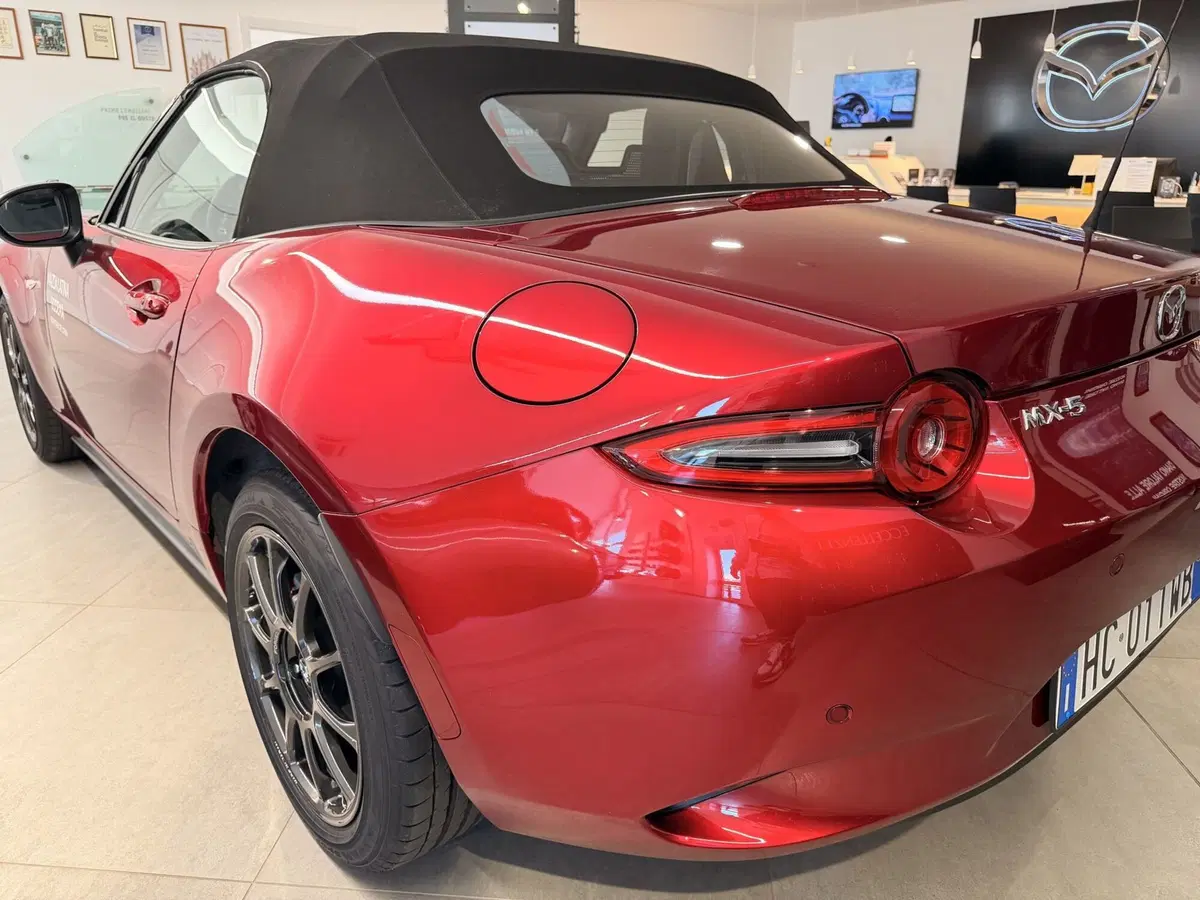 Mazda MX-5 usata a Latina (8)