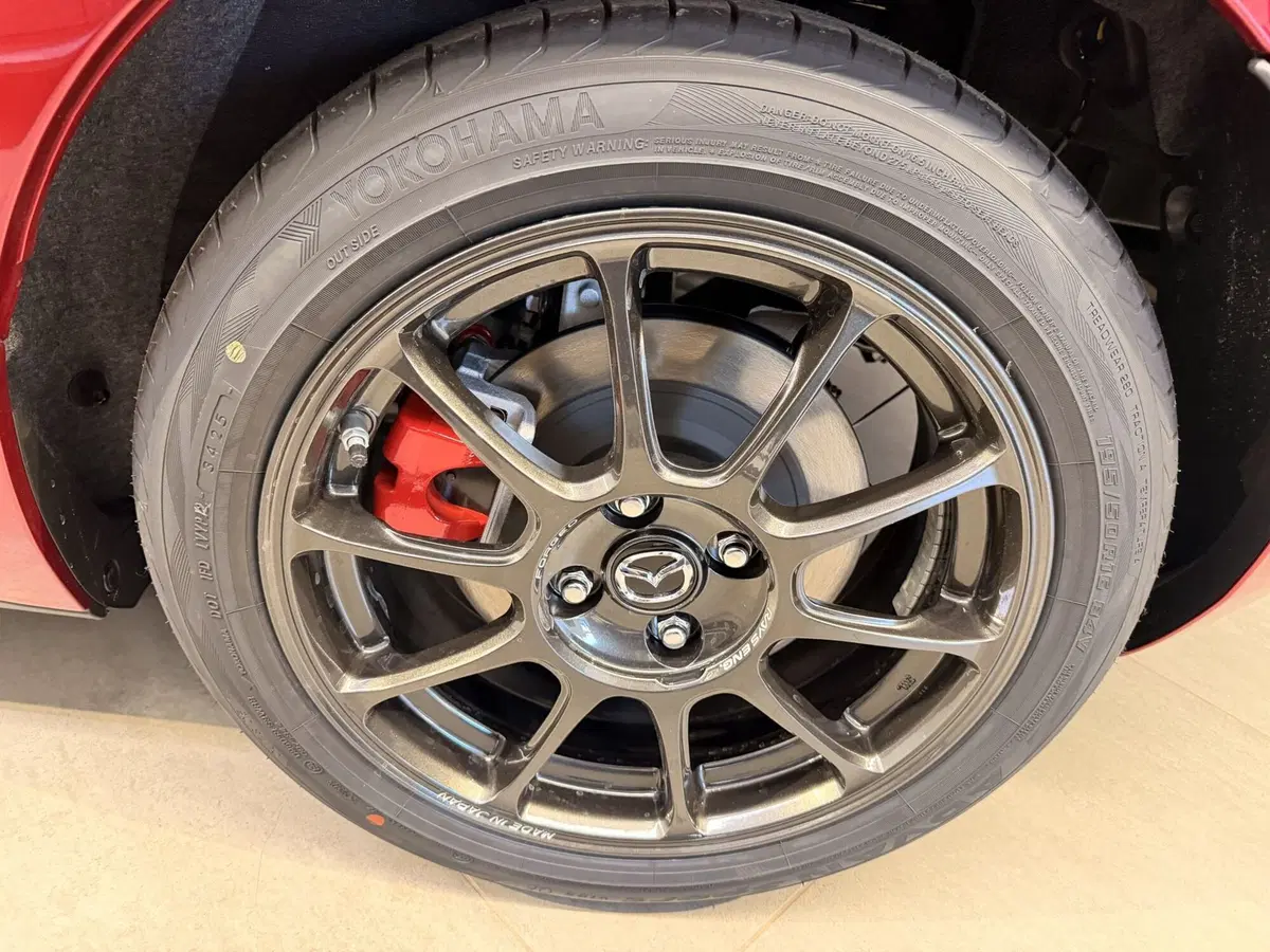 Mazda MX-5 usata a Latina (9)