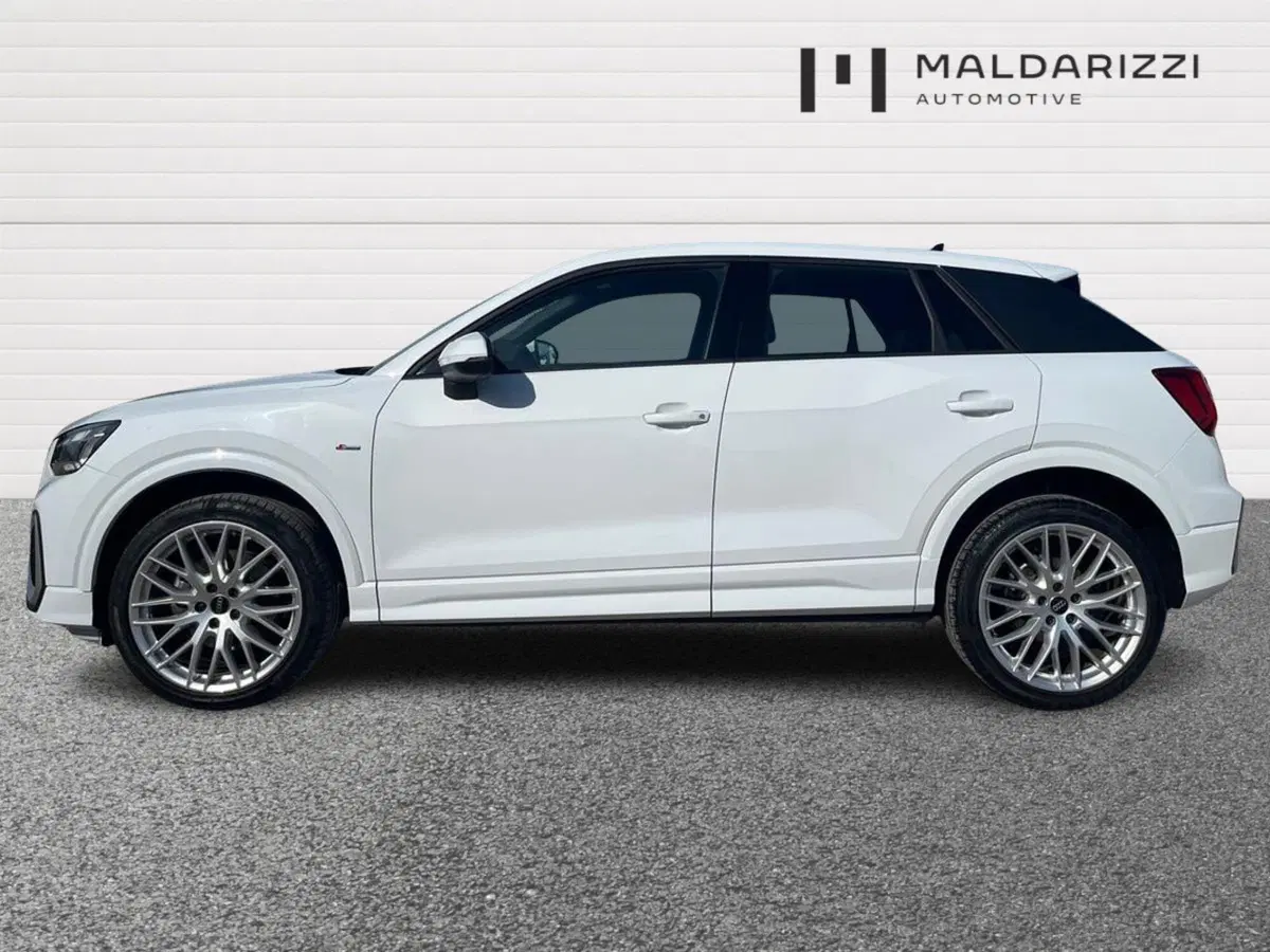 Audi Q2 usata a Bari (5)