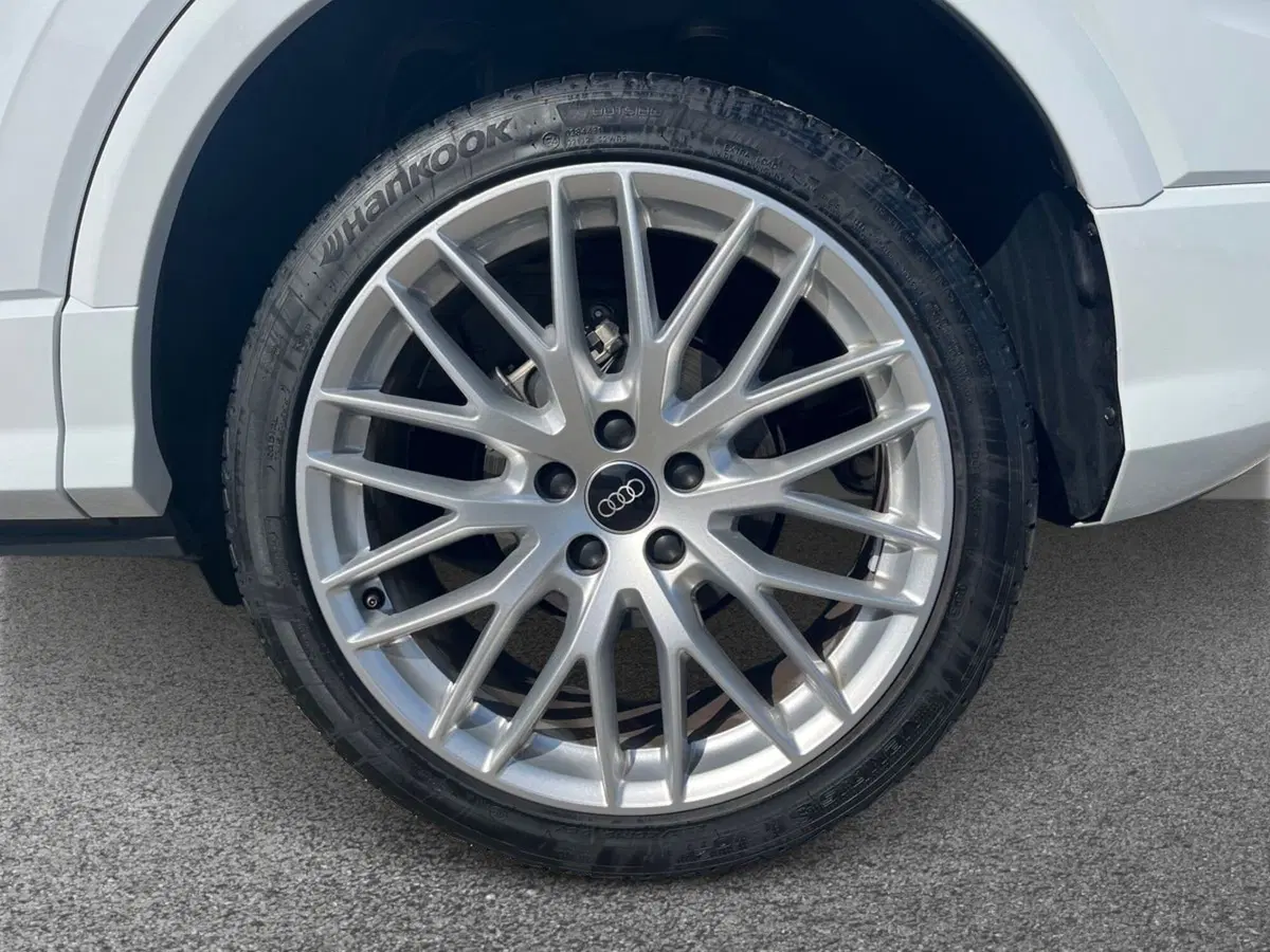 Audi Q2 usata a Bari (6)