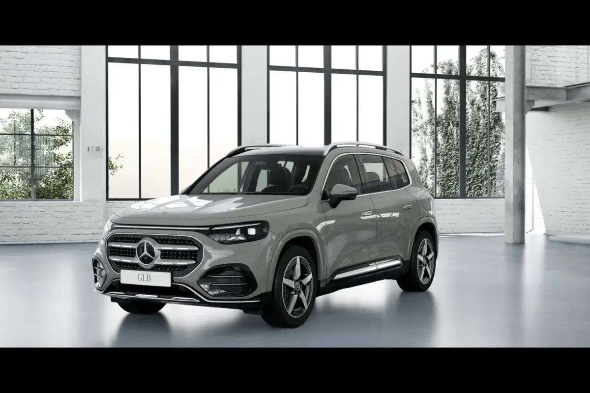 Mercedes-Benz GLB nuova a Pescara