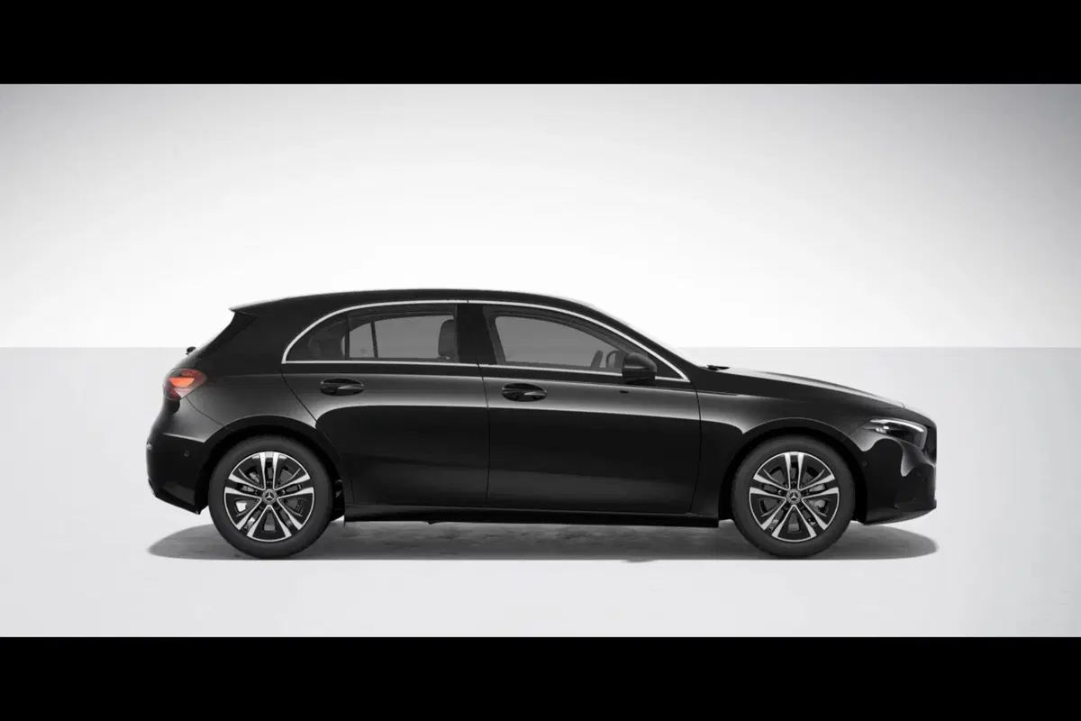 Mercedes-Benz Classe A nuova a Pescara (3)