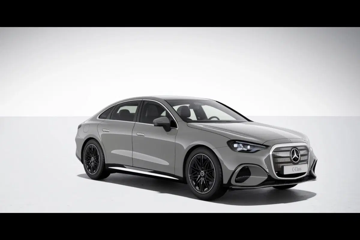 Mercedes-Benz Classe C nuova a Pescara (5)