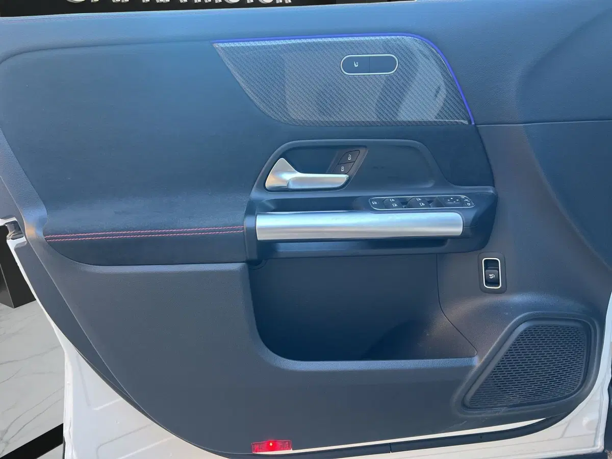 Mercedes-Benz GLA SUV usata a Cosenza (12)
